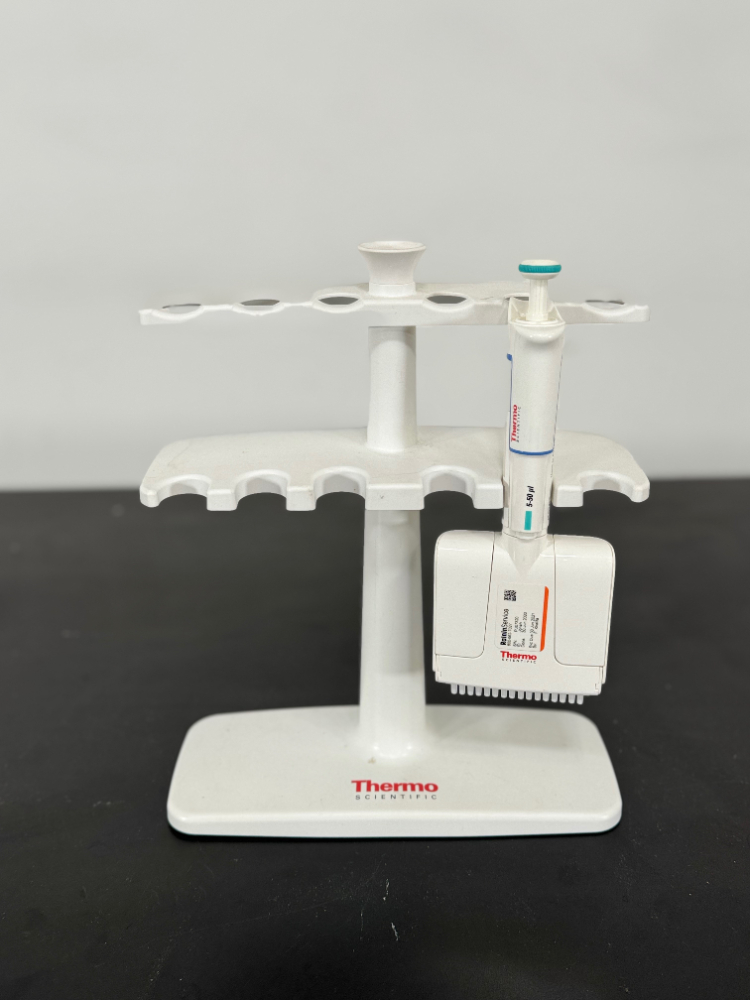 Image of Thermo F1-ClipTip 50ul Multichannel Pipette